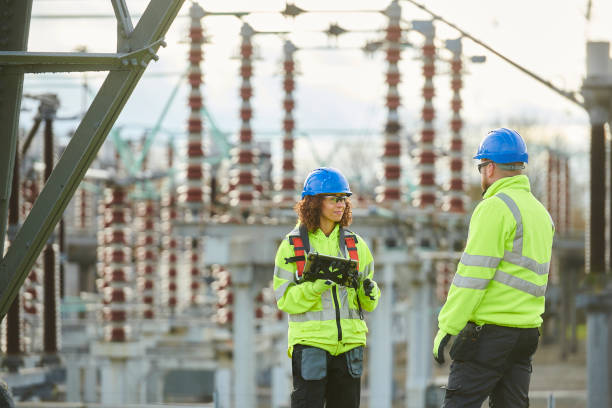 Best Industrial Electrical Services  in Johnston, IA